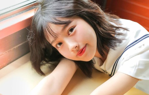 怀孕初期左侧大腿和骨盆酸疼（孕早期左侧大腿酸痛）